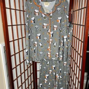 Peanuts snoopy halloween pajama set